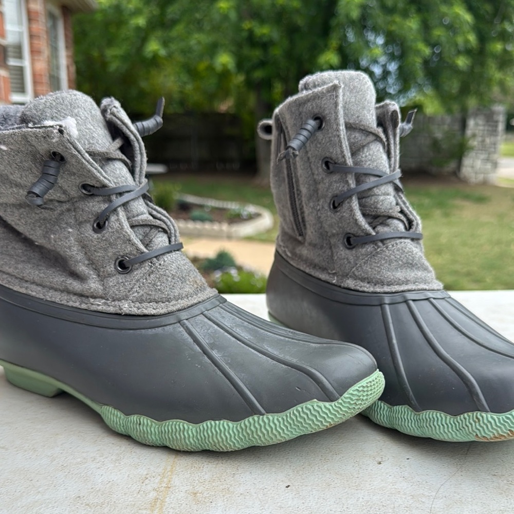 Kids Gray and Green Boots